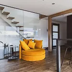 Villa 4 Saisons, Avec Piscine Chauffee Et Jacuzzi