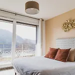 4 Saisons, Avec Piscine Chauffee Et Jacuzzi *