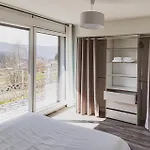 4 Saisons, Avec Piscine Chauffee Et Jacuzzi * 热拉梅
