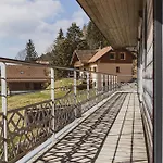 4 Saisons, Avec Piscine Chauffee Et Jacuzzi 别墅 *