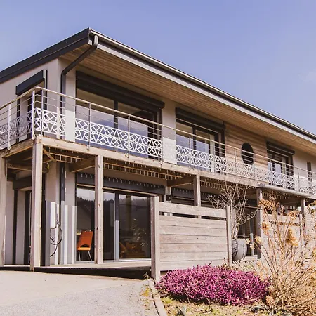 4 Saisons, Avec Piscine Chauffee Et Jacuzzi Gérardmer