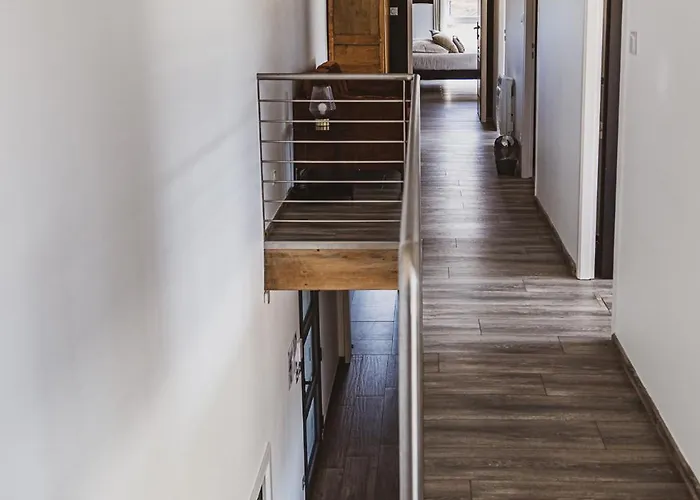 4 Saisons, Avec Piscine Chauffee Et Jacuzzi *