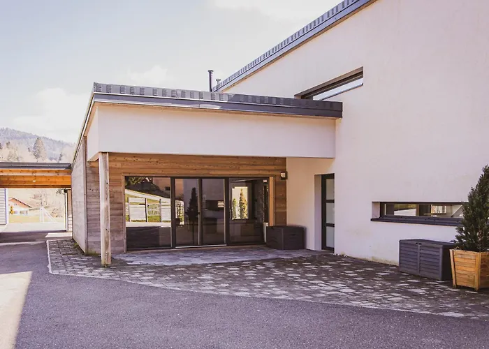 4 Saisons, Avec Piscine Chauffee Et Jacuzzi Vila